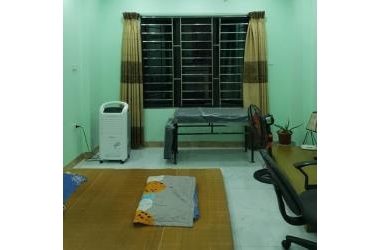 Bán nhà Lĩnh Nam, Vĩnh Hưng, Hoàng Mai, 33m2 x 5T x 2.1 tỷ, lô góc 2 mặt thoáng